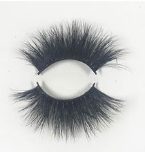 Load image into Gallery viewer, Mink eyelashes
